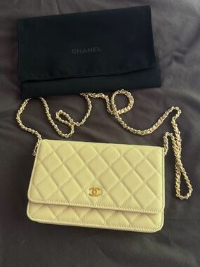 CHANEL Quilted Cream Caviar Leather Crossbody with Gold Chain